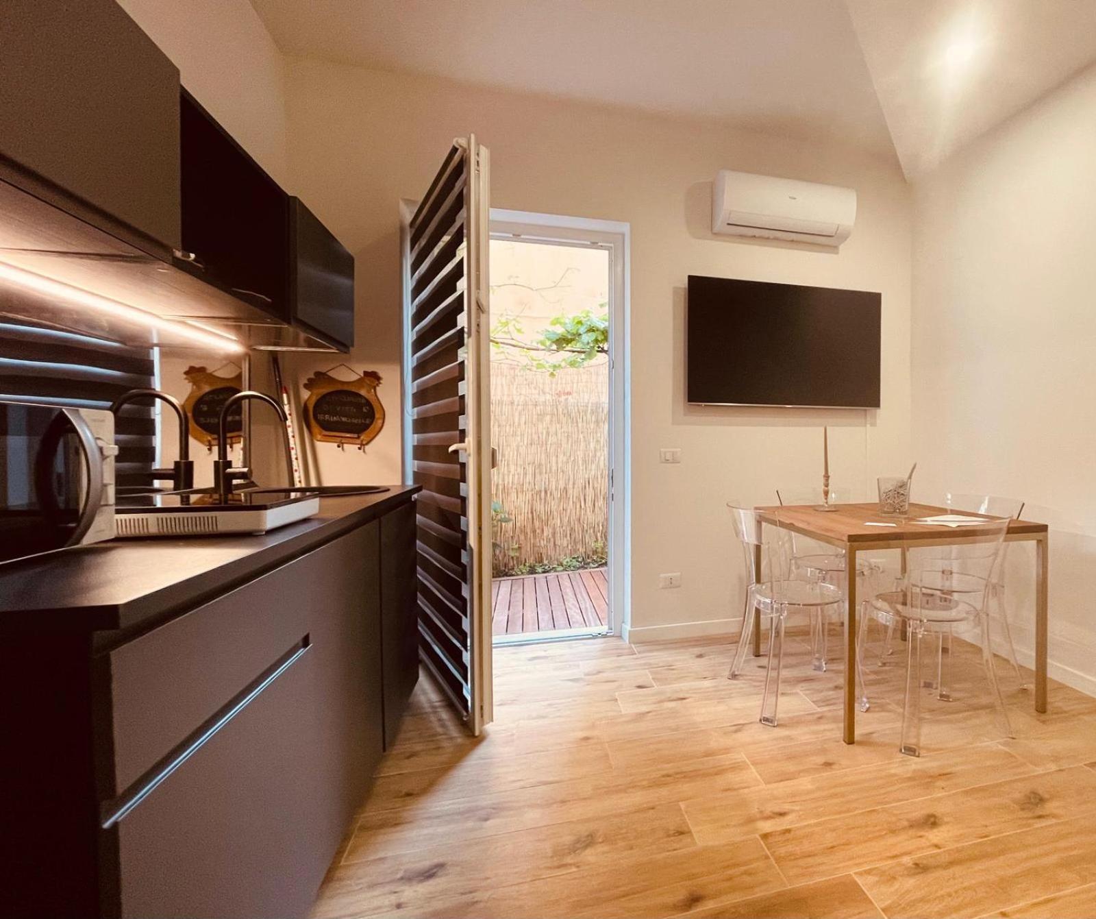 Casa Vacanze Ibiscus Портовенере Экстерьер фото